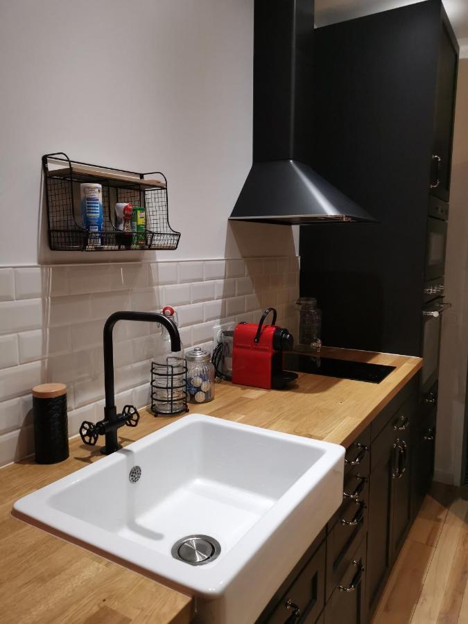Studio Atypique Immeuble De 1820 Fumel Buitenkant foto